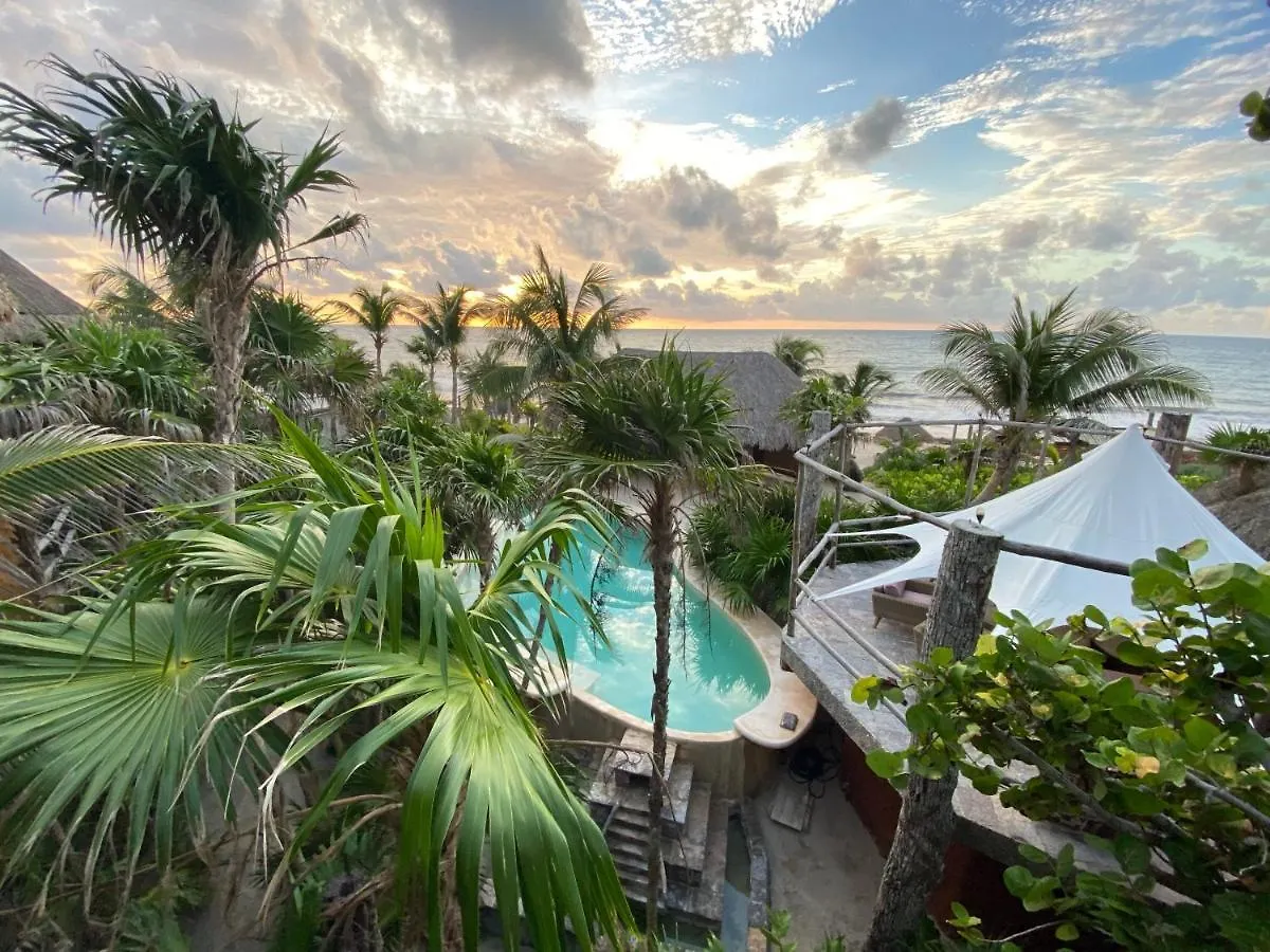 Hotel Sueños Tulum 4*,