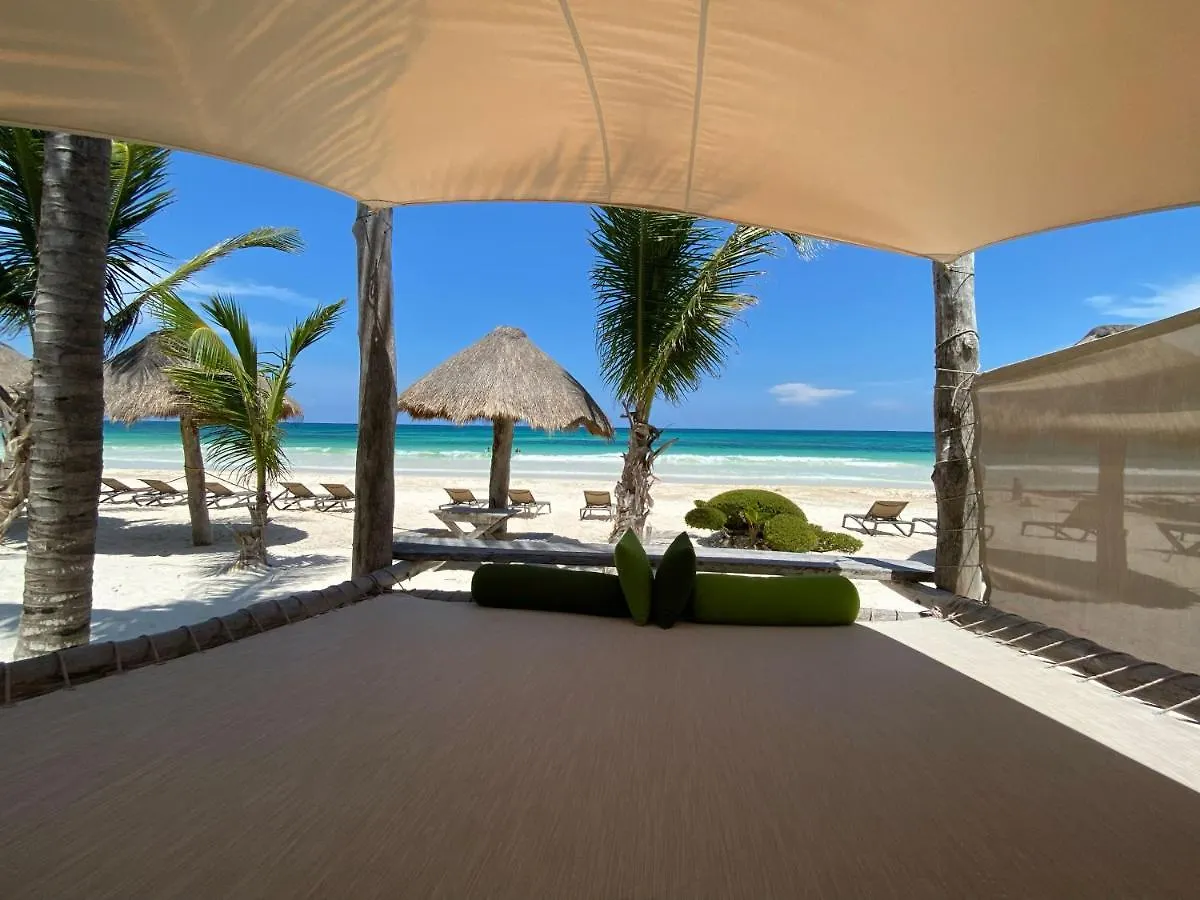 Hotel Sueños Tulum 4*,