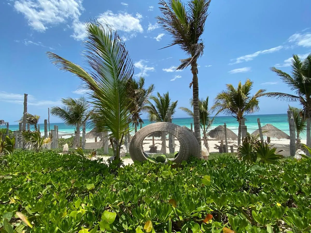 Hotel Sueños Tulum 4*,